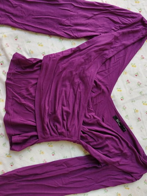 Long-sleeve off-shoulder purple blouse like new, size S
