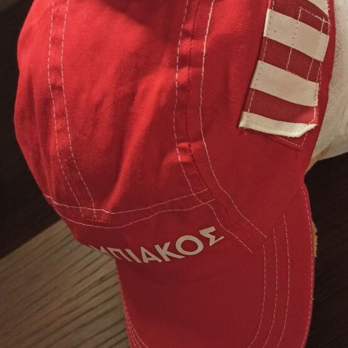 Olympiacos Stamion Hat new, authentic red