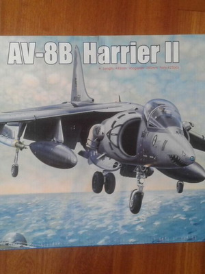 AV-8B Harrier Trumpeter model kit new 1/32 scale