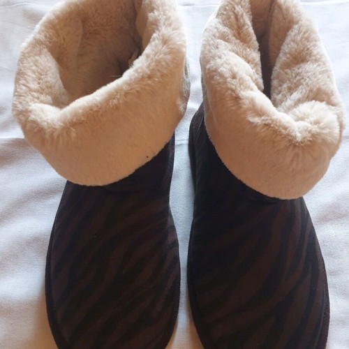 Slippers bootie with fur new, size 37-38 Marks & Spencer
