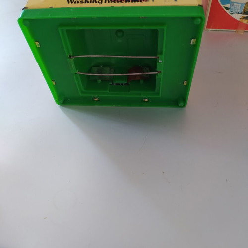 Solpa vintage children's washing machine toy used with box, lights