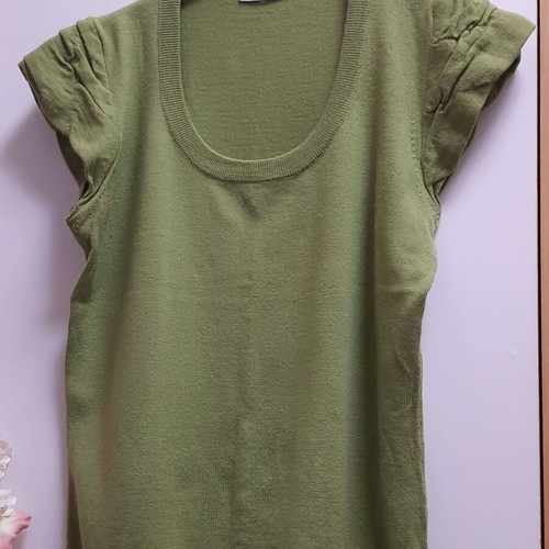Esthis women's blouse with pleated sleeves, 100% merino wool, like new