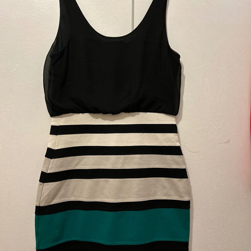 EXPRESS, blue organza top, and striped bottom. Size S/P.