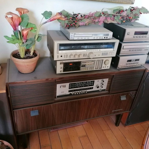 Sound system used for sale as a complete set