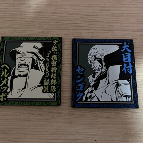 One Piece coaster set used, 2 plastic coasters