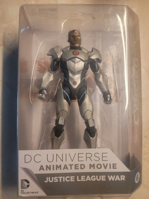 Cyborg figure DC Collectibles Justice League War