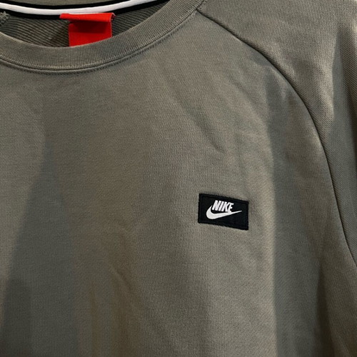 Nike men's sweatshirt size L like new, gray and green