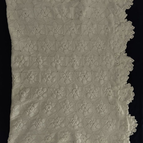 Handmade knitted cradle blanket like new, 76x120cm