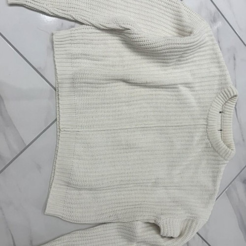 White knitted blouse used, size S