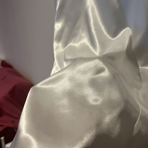 Satin shirt like new, one size, white cream