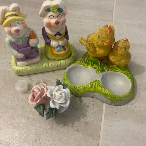 Decorative items like new, all together