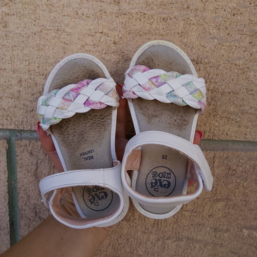 Exe kids leather sandals size 25 like new, white and pink