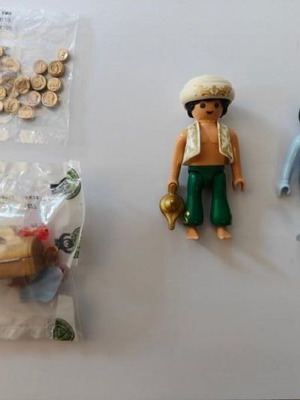 Playmobil 1005 Magician and Genie new with open bag