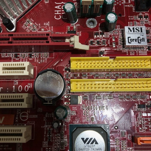Intel Pentium 4 2.8GHz with MSI PT8 Neo-V motherboard and 1.5 GB RAM used