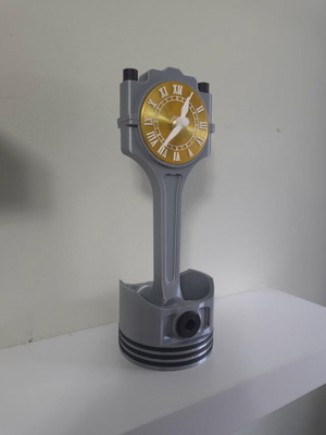 Clock with piston and connecting rod new, analog table clock