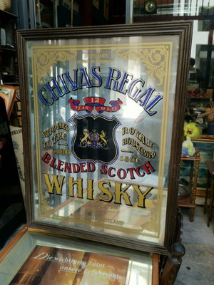 Vintage διαφημιστικός καθρέφτης Chivas Regal Whisky μεταχειρισμένος