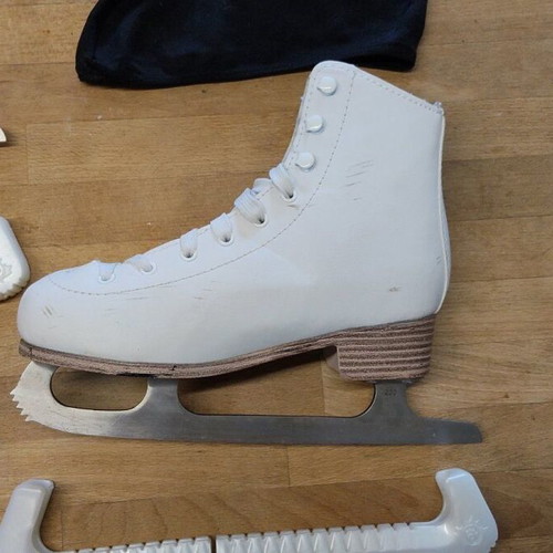 Tempish Dream White II ice skates size 35