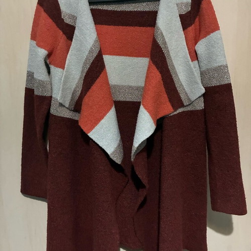 Knitted cardigan with geometric pattern and metallic details, new