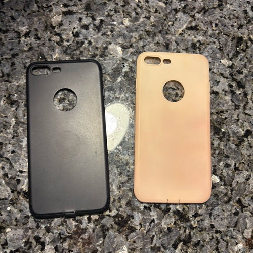 iPhone 7 Plus cases like new, set of 2
