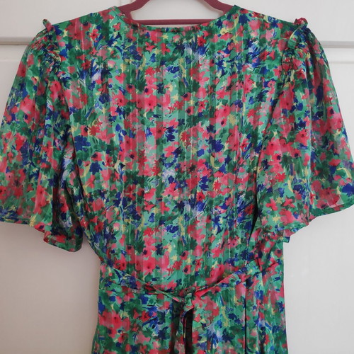 Grace & Mila floral midi wrap dress Large, like new