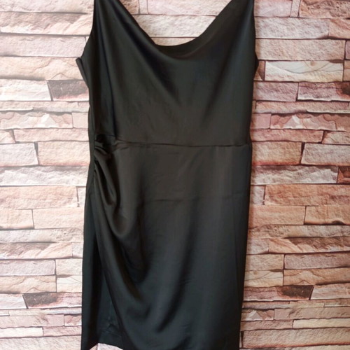Yas petite dress with straps like new, black, size M