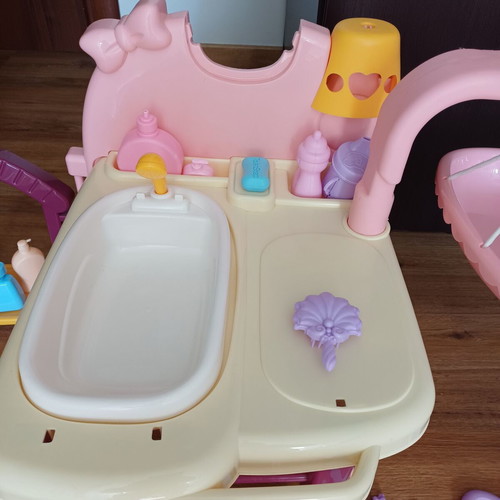 Pet care set used with accessories for feeding and bathing