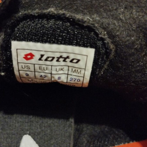Lotto football shoes like new, size 42, black and orange