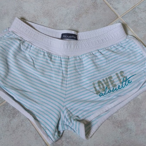 Alouette girls' shorts like new, white and turquoise, size 12 years
