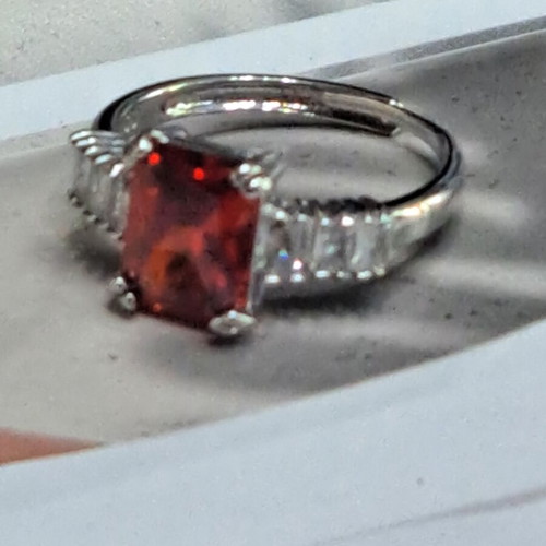 Pt 950 Silver Ring with Red Square Stone like new