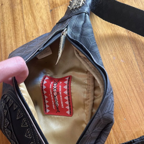 Sprayground Unisex Waist Bag like new