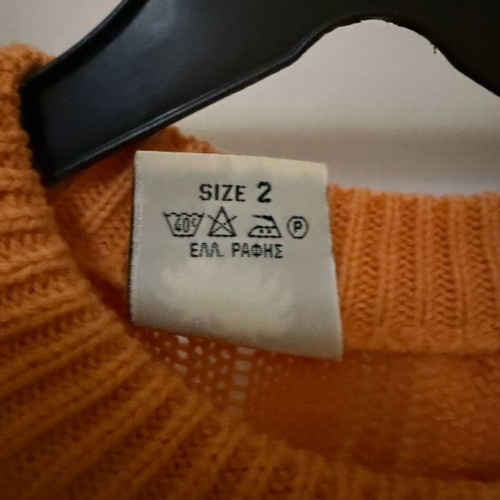 Knitted La Palma sweater like new, orange, size M