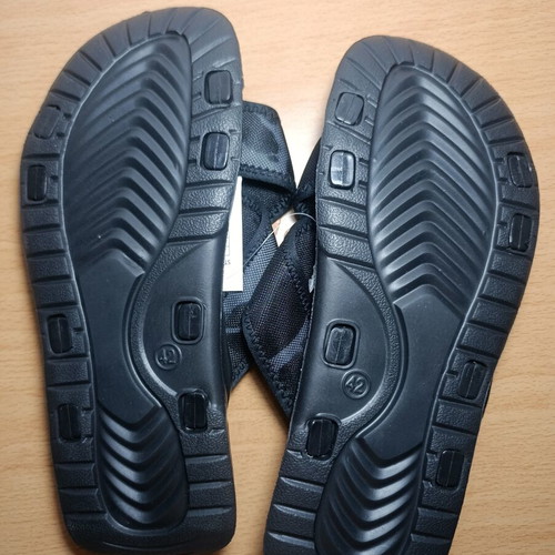 Ocean Addict unisex cross strap slippers, black, size 42
