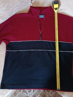 Fleece sweatshirt, medium, black and red