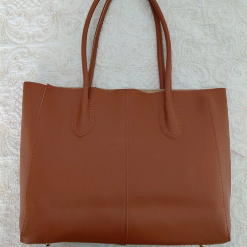 Tote shoulder bag like new, brown tan