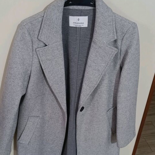 Stradivarius gray coat like new, size M