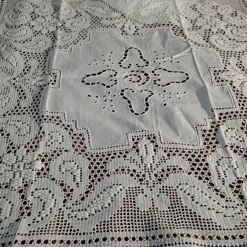 Table linen set of 4 pieces new