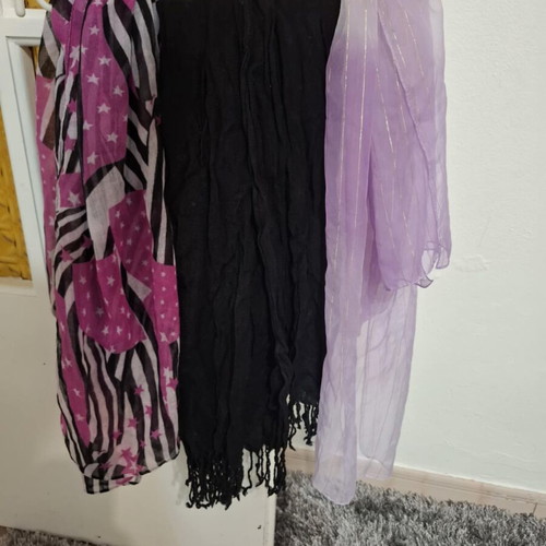 Scarves used, pack of 3 pieces