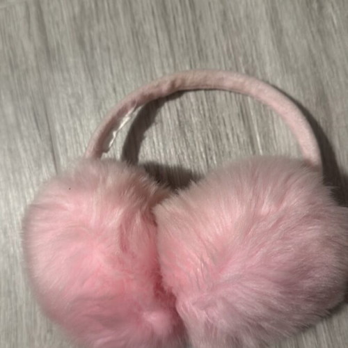 Ear muffs used for cold protection