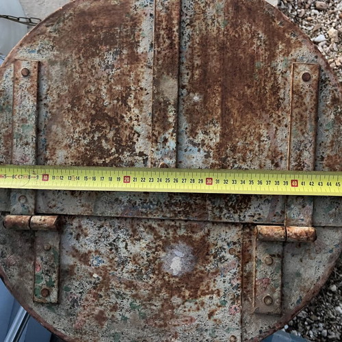 Metal canister with natural patina