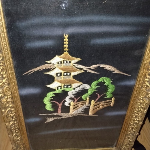 Embroidered old frame with Japanese embroidery used 47×28