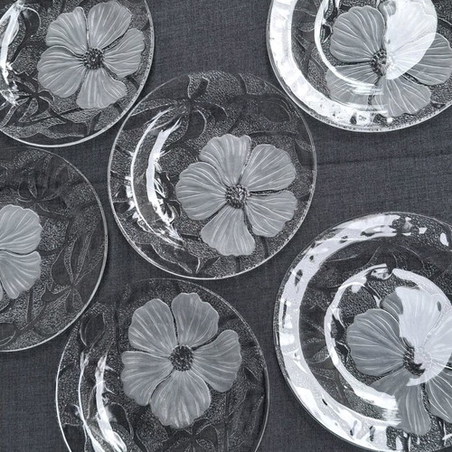 Vintage dessert set for 12 people, like new, glass with hibiscus flowers