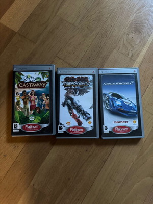 PSP game cartridges like new, set of 3