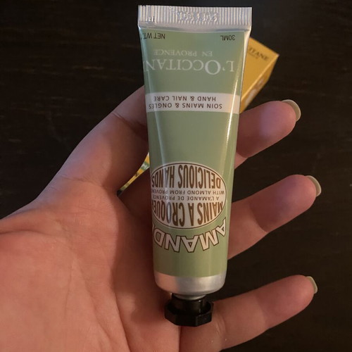L’occitane hand cream Almond 30ml new