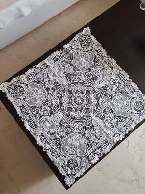 Crochet tablecloth 75x75 cm