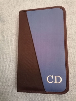 Fabric CD/DVD case for 48 discs like new