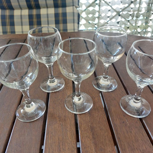 Stemmed glasses used, pack of 5 pieces