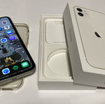 iPhone 11 128GB like new, white, Apple iOS