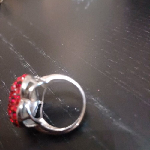 Oxette silver ring like new with red stones size 55