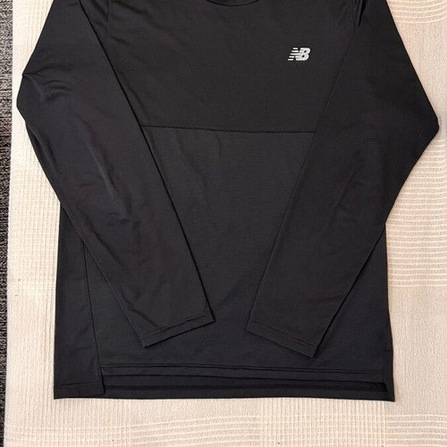 New Balance Dry-Fit Long Sleeve Medium like new, black