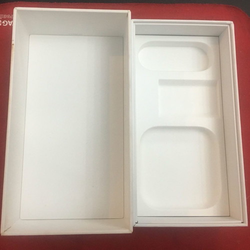 iPhone 7 box used